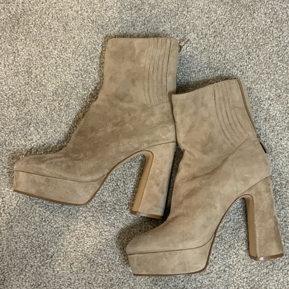 Steve Madden Taupe Suede Platform Ankle Boots